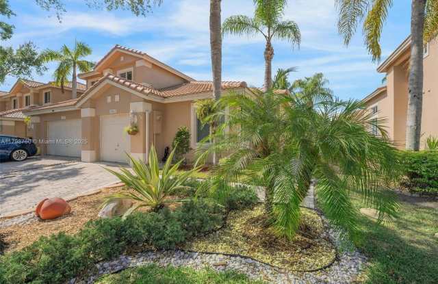15847 SW 12th St photos photos