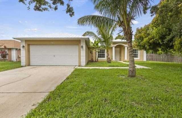 2134 SW Savage Boulevard photos photos 2134 SW Savage Boulevard photos photos