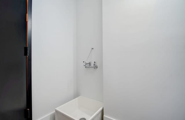 6 Madison St photos photos