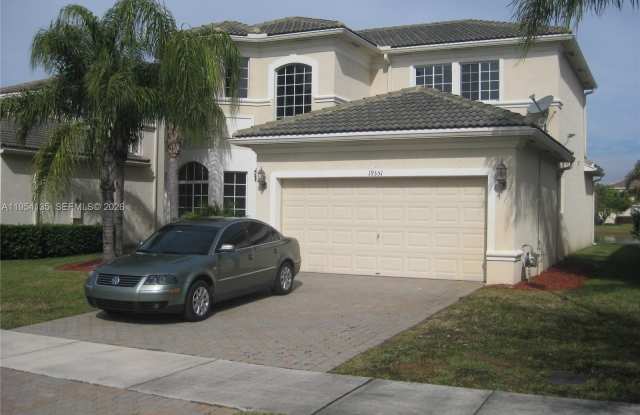 19351 SW 61st St photos photos