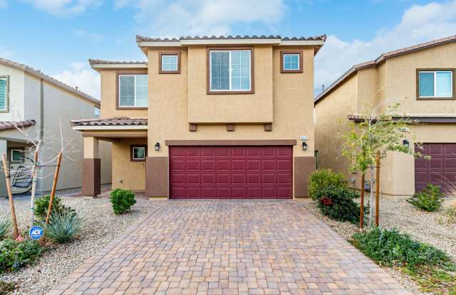 Gorgeous Gated 5 Bedroom Home in Aliante just minutes from 215 photos photos