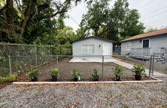 8316 North 10th Street / Unit B photos photos