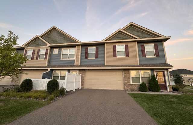 Stunning End Unit 3bed 3bath Townhome in Woodbury! photos photos