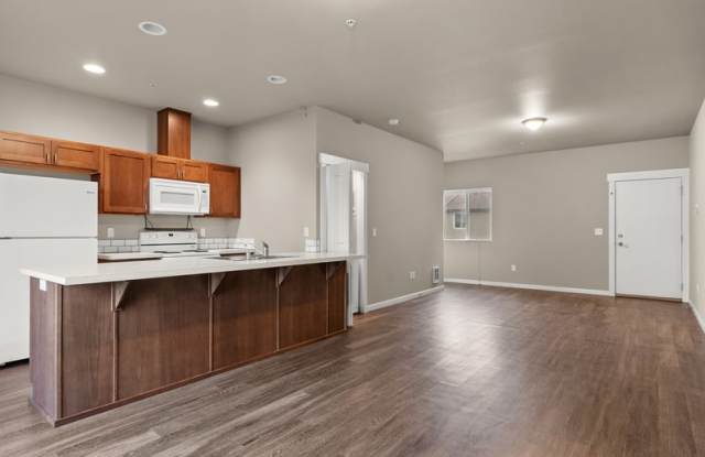 1709 East 7th Avenue - 9 Gallery 1