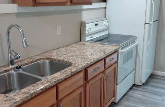 1412 East Voorhis Avenue - 2 - 1412 East Voorhis Avenue, Volusia County, FL 32724