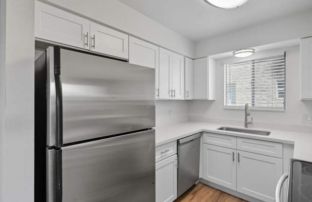 4740 E Moreland Street photos photos