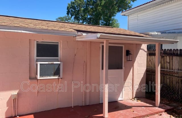 3024 W Haya St - 3024 West Haya Street, Tampa, FL 33614