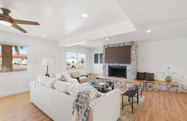 1 N Cottonwood Dr Gallery 2