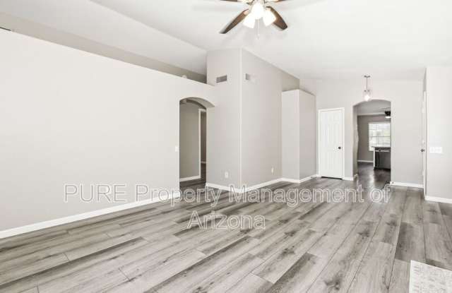 2638 N Saffron Cir Gallery 4