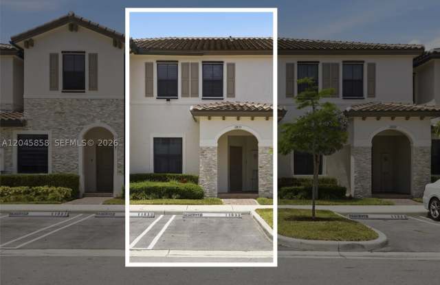 11833 SW 245th Ter Gallery 4