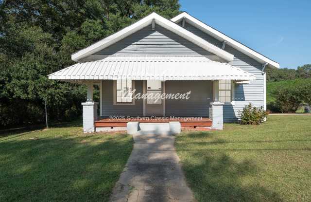 2215 Irwinton Rd photos photos