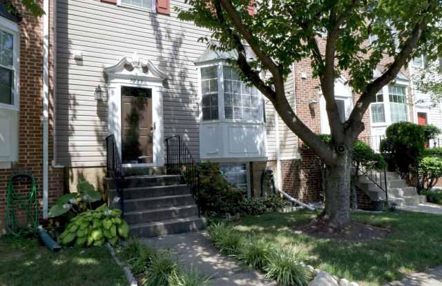 7939 GUNSTON WOODS PLACE Gallery 2
