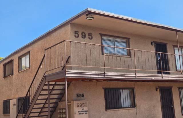 A Very Nice and Clean 2 Bedroom Condo Close to UNLV. Gallery 4