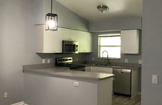 9062 FRANK RD - 9062 Frank Road, San Carlos Park, FL 33967