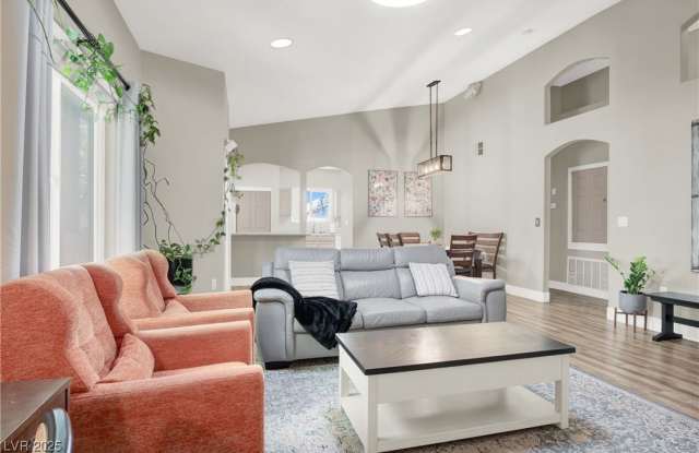 3924 Quiet Pine Street photos photos