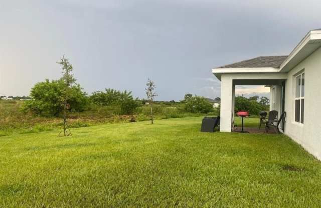 9013 IKE Court Gallery 2
