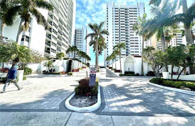 1904 S Ocean Dr photos photos