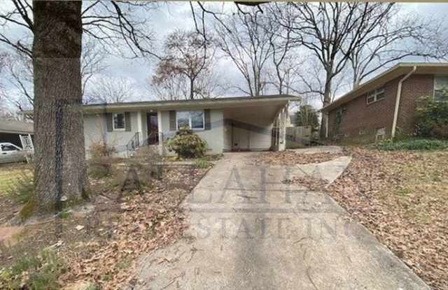 5010 Arlington Drive Gallery 2
