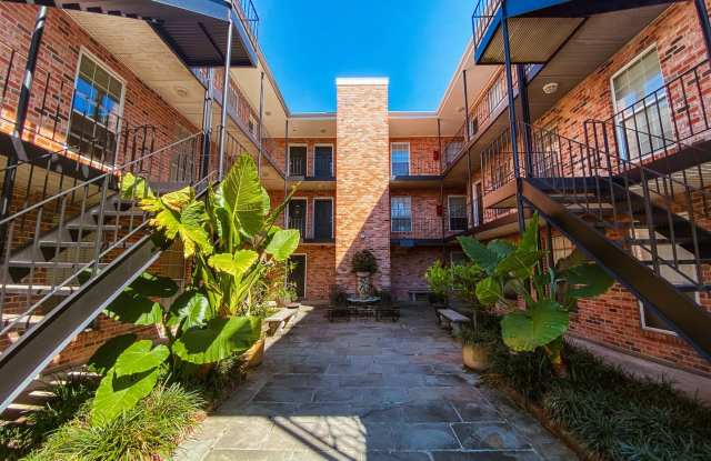 Great Corner Unit in University Area with Gated Parking photos photos