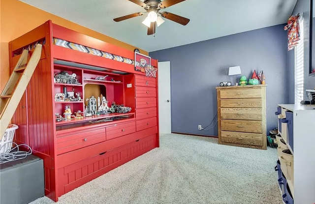 * * * $300 Move-in Special * * * Spacious and Beautiful 4 Bedroom / 2 Bathroom home in Edmond! * * * $300 Move-in Special * * * photos photos