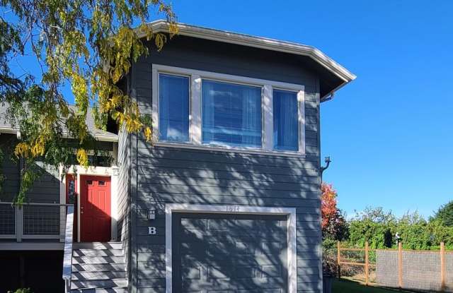 1614 28th St photos photos