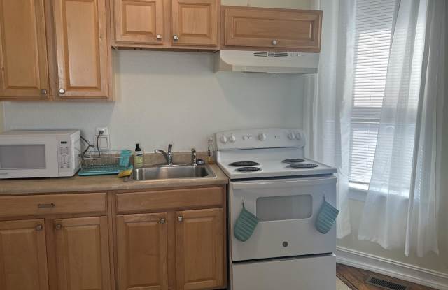 1833 Point Breeze Avenue - 2 Gallery 3