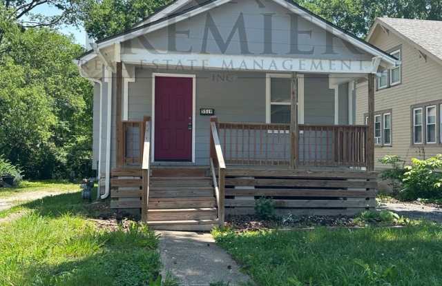 3 bedroom / 1 bath home for rent -5519 Lydia KC MO- rent 1240 photos photos