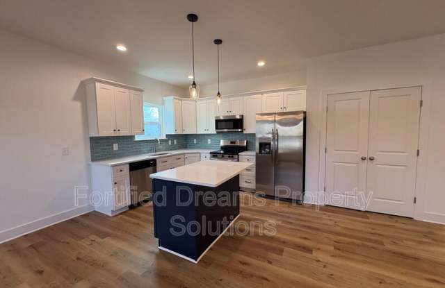 3127 Chapel St - 3127 Chapel Street, Walkertown, NC 27051