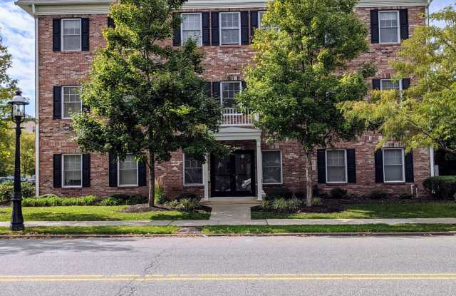 Suburban Square Apartments in the heart of Metuchen photos photos