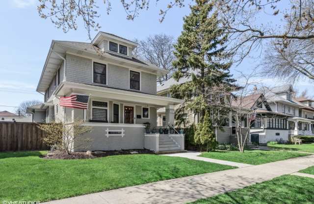 1037 South Kenilworth Avenue - 1037 South Kenilworth Avenue, Oak Park, IL 60304
