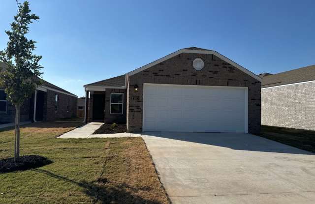 Pre-Leasing Now! Modern Living Designed With You in Mind | 3-Bedroom, 2-Bath Home in Barberry Court Gallery 4