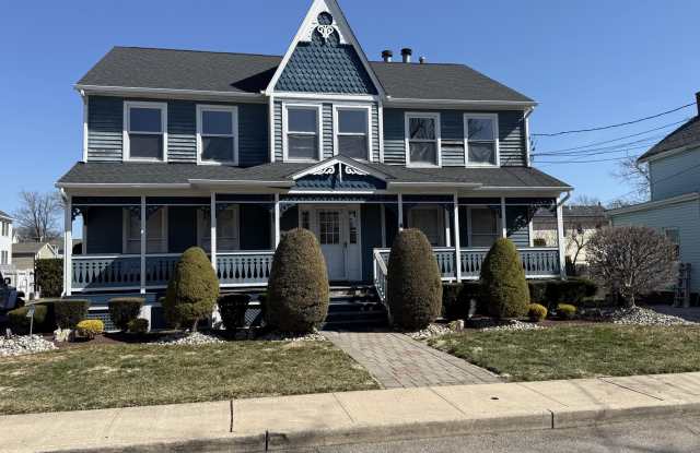 7 Clinton Street unit: Apt B - 7 Clinton Street, Matawan, NJ 07747