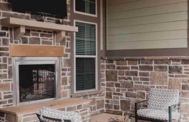 3012 Creek Bend Dr Gallery 4