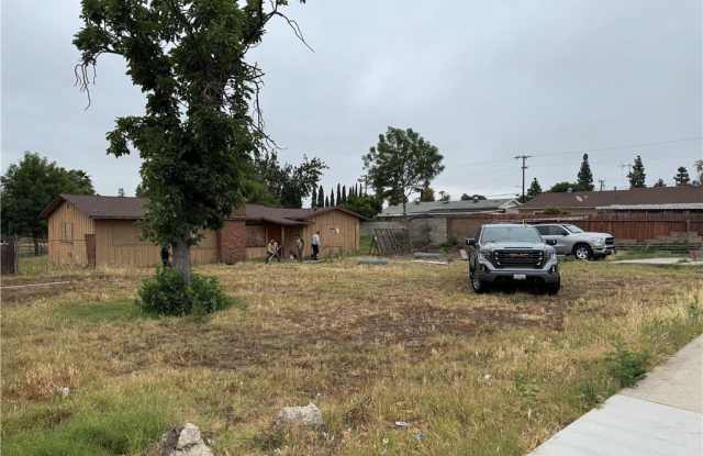 18573 Farjardo photos photos