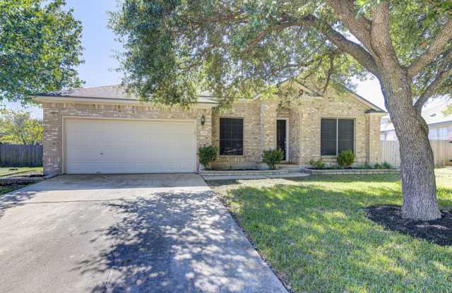 Beautifully Refreshed 3 Beds and 2 Baths Cedar Park Home with Brand New Flooring & Spacious Backyard Gallery 4