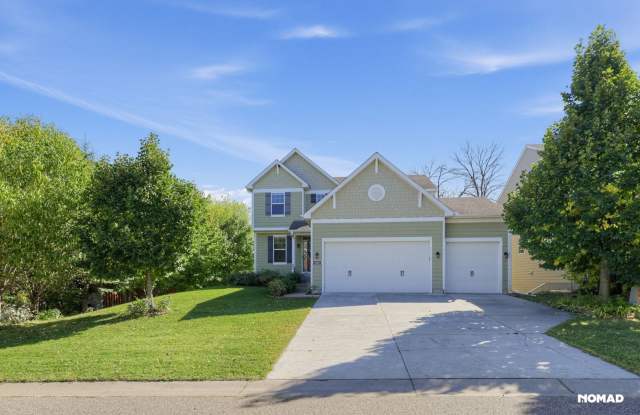 Spacious 5BR House in Plymouth Gallery 1