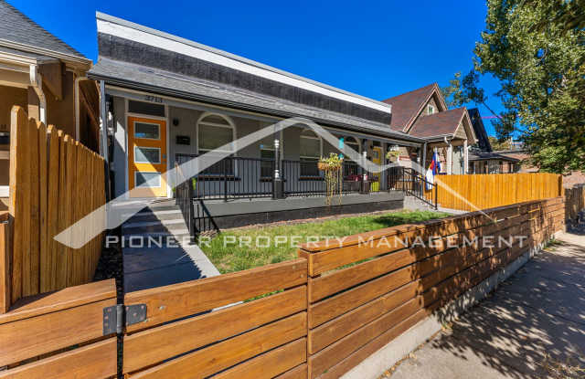 Modern Duplex with Fenced Yard and Central AC! Gallery 1