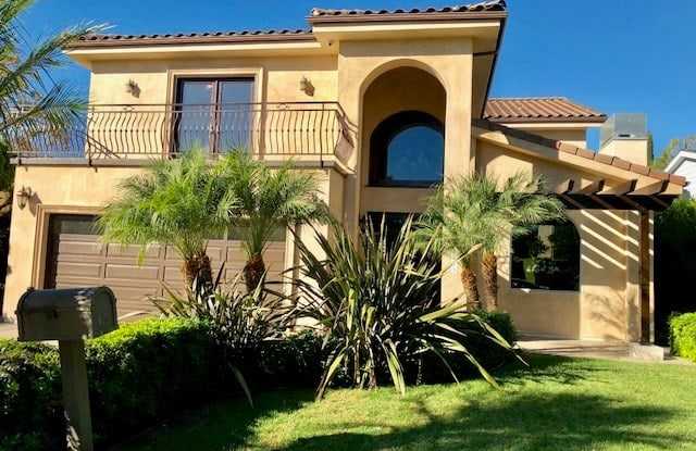 4935 Varna Avenue - 4935 Varna Avenue, Los Angeles, CA 91423