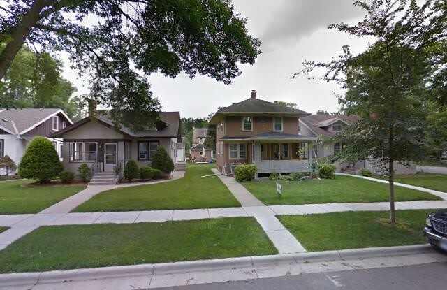 1752 Berkeley Avenue Gallery 2