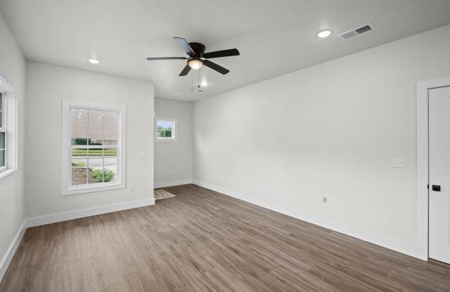 105 Elkchester Circle Gallery 3