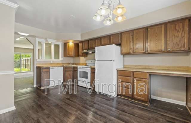 737 Waters Dr photos photos 737 Waters Dr photos photos