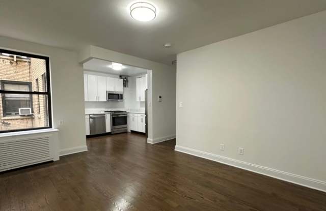 73 W 12th St photos photos