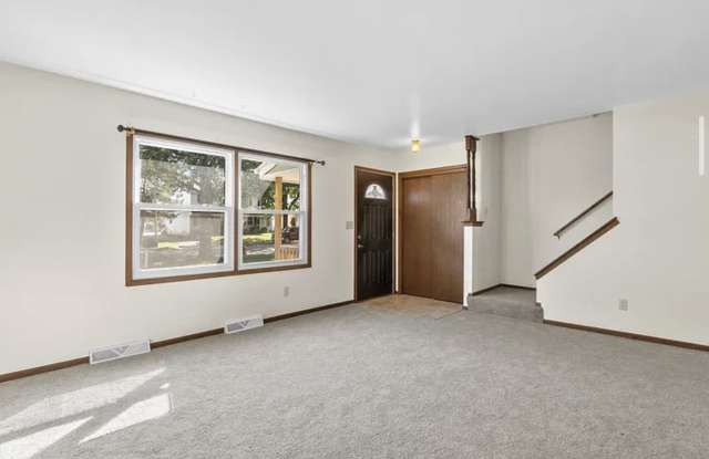 7850 West Van Beck Avenue Gallery 3