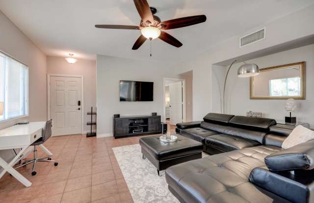 2001 Quarry Ridge Street - 1 Gallery 4