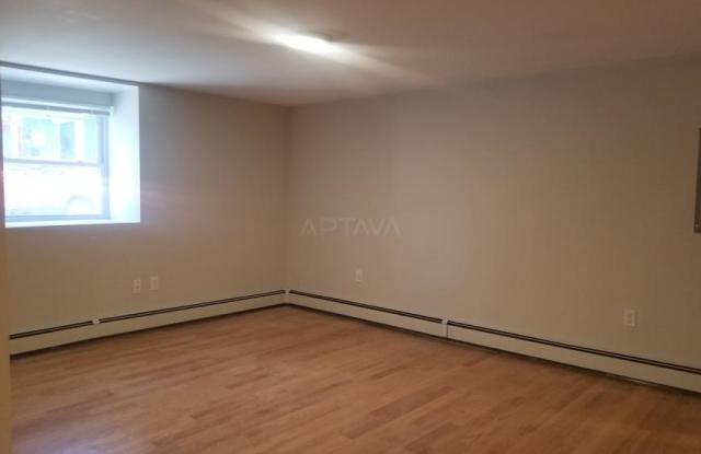 47 Fremont St. Gallery 4