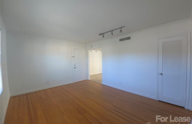 910 McAlway Road Gallery 4