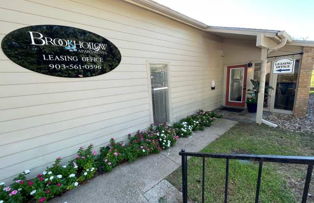 Brookhollow Tyler Apartments Gallery 2