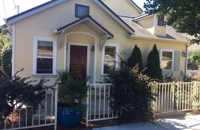 Italian Countryside in the Heart of Downtown SLO Available June 1st - 773 Peach Street, San Luis Obispo, CA 93401