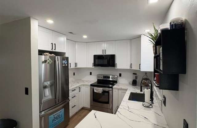 1501 SW 6th Ave photos photos