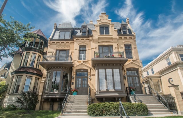 1229 N Prospect Ave - 1229 North Prospect Avenue, Milwaukee, WI 53202